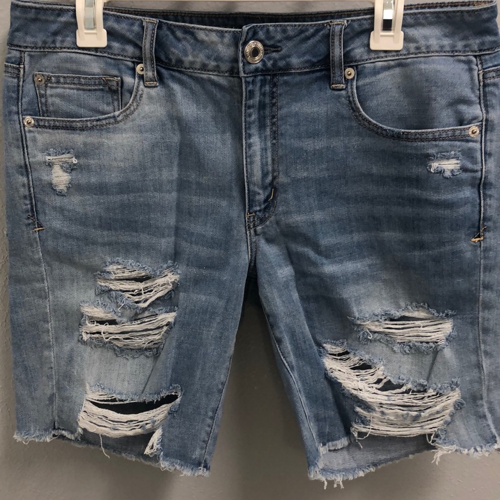 American Eagle Tomgirl Bermuda